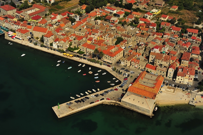 Kaštel Stari